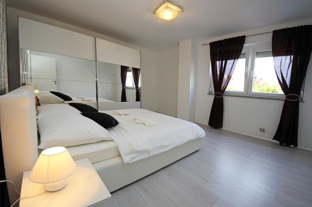 Apartment Mare 沃迪切 外观 照片
